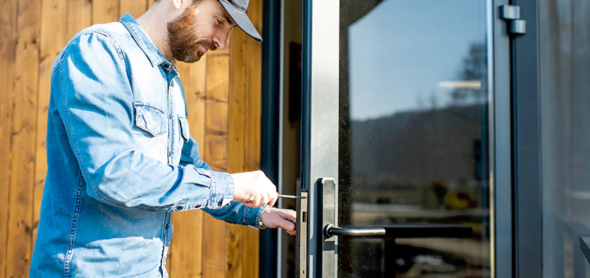 Frameless Glass Storefront Door Locks Replacement in Fairfield, CA