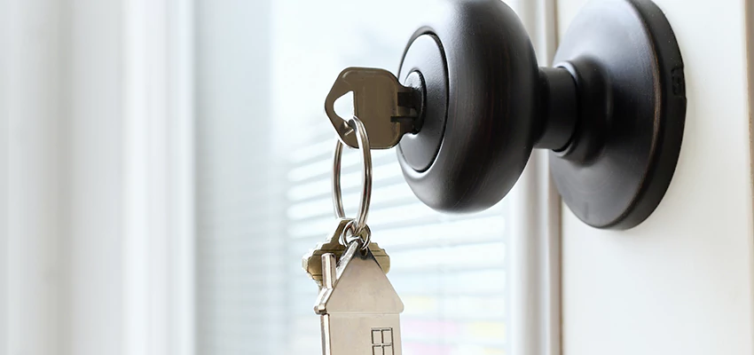 Bifold Door Knob Replacement in Fairfield, California